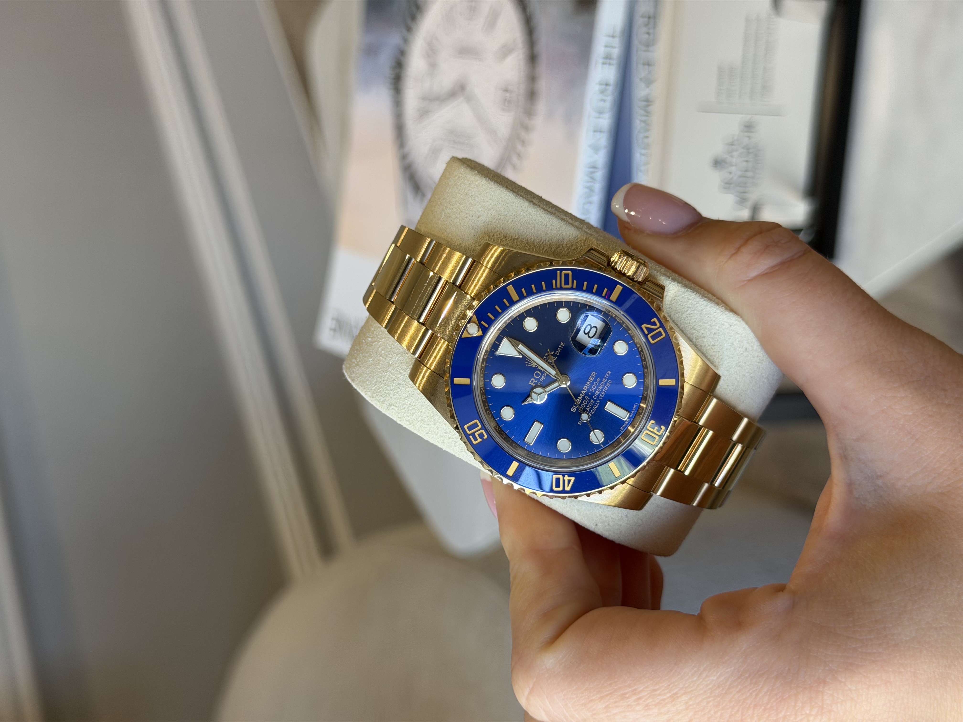 Rolex Submariner Date Full Yellow Gold Bluesey — view 2